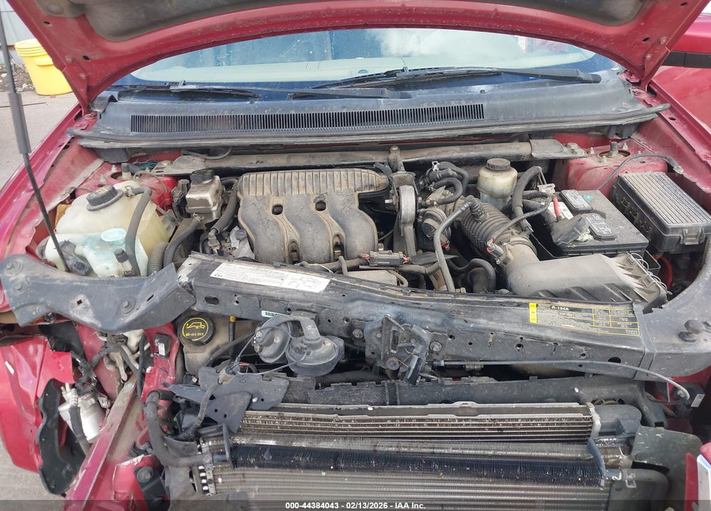 2005 FORD FREESTYLE SEL VIN: 1FMDK02105GA00186