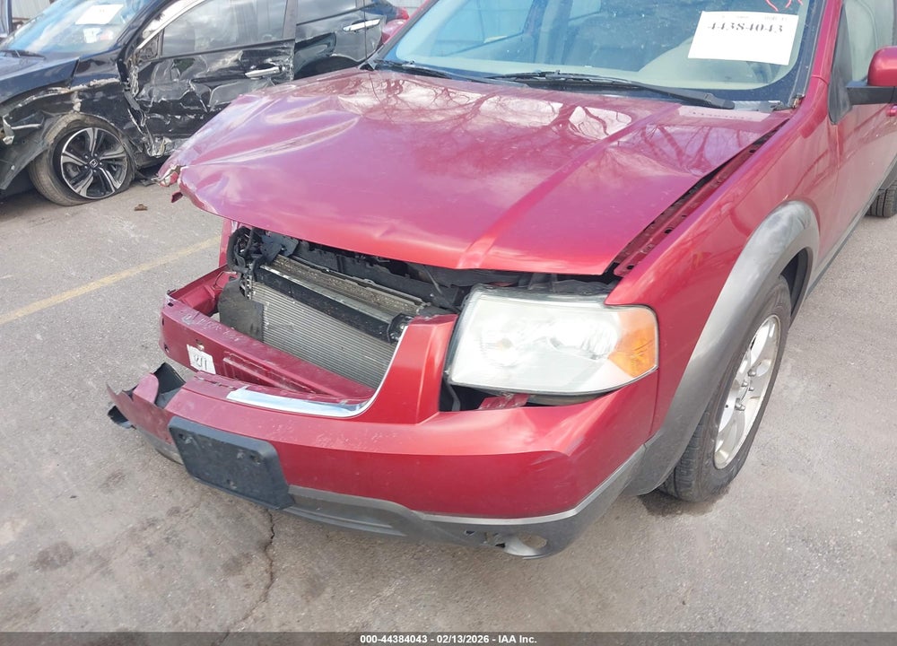 2005 FORD FREESTYLE SEL VIN: 1FMDK02105GA00186