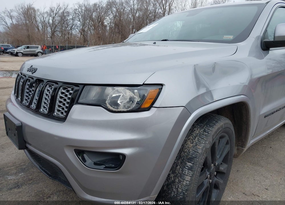 2017 JEEP GRAND CHEROKEE ALTITUDE 4X4 VIN: 1C4RJFAG5HC738261