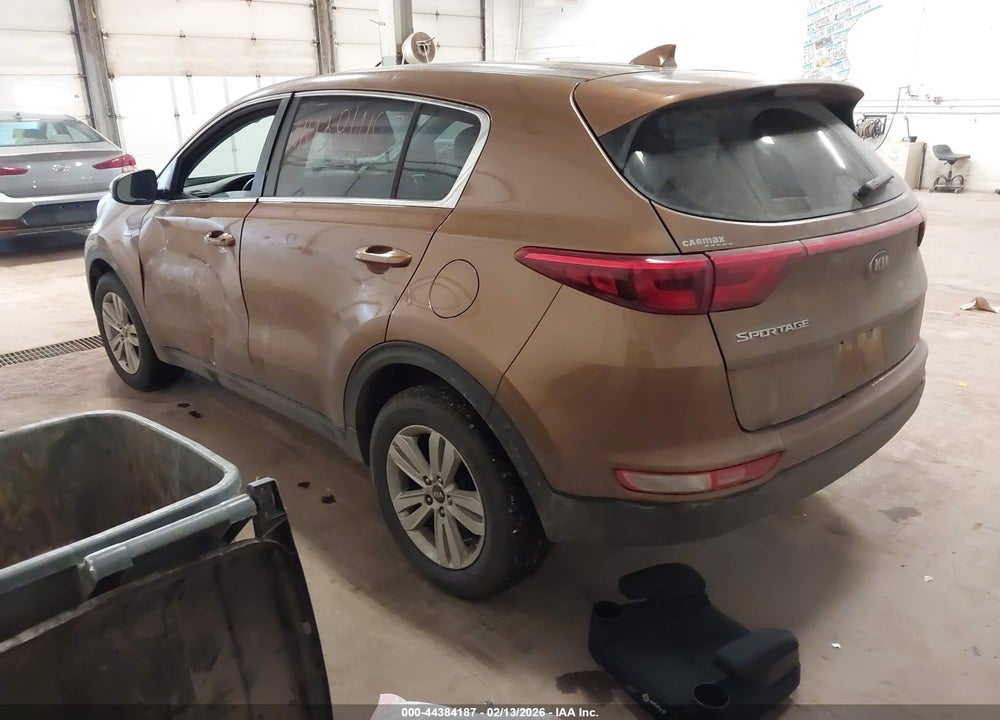 2017 KIA SPORTAGE LX VIN: KNDPMCAC2H7166987