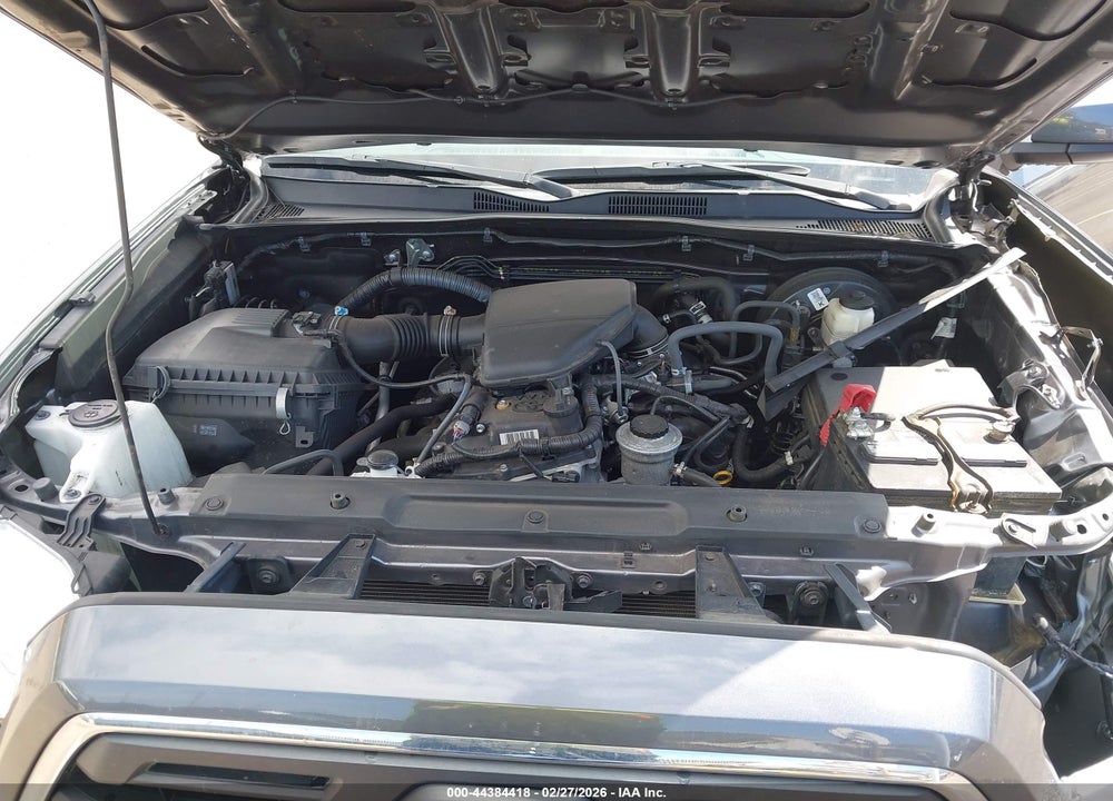 2019 TOYOTA TACOMA SR5 VIN: 5TFAX5GN7KX160255