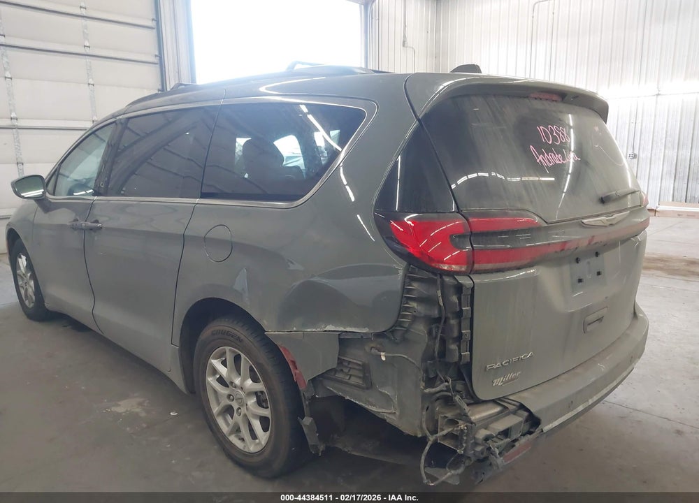 2022 CHRYSLER PACIFICA TOURING L VIN: 2C4RC1BG7NR128179