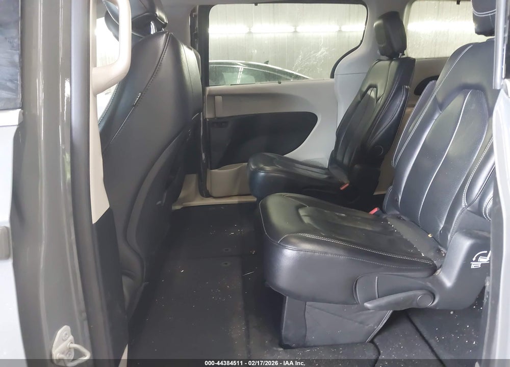 2022 CHRYSLER PACIFICA TOURING L VIN: 2C4RC1BG7NR128179