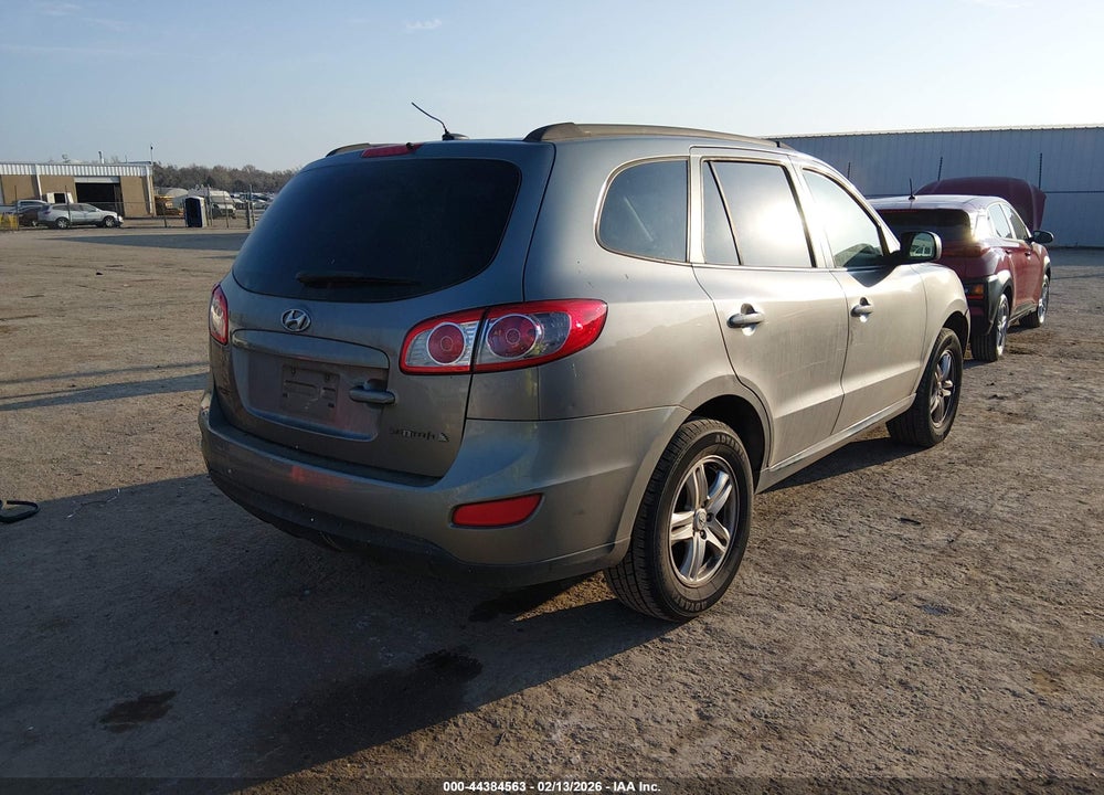 2011 HYUNDAI SANTA FE GLS VIN: 5XYZG3AB2BG031199