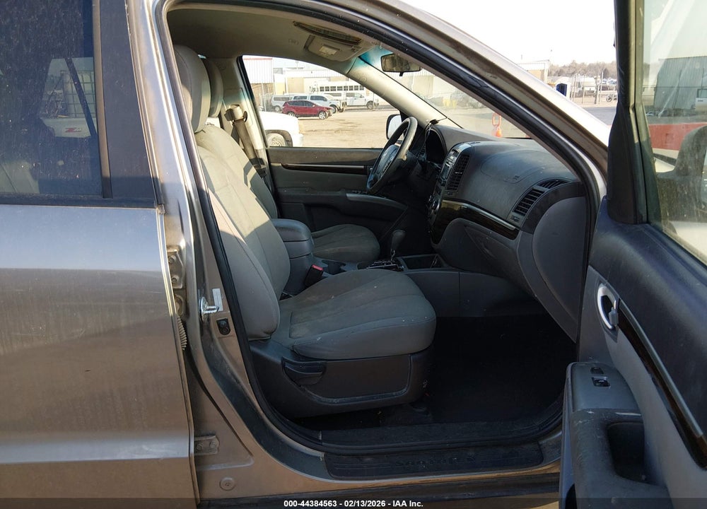 2011 HYUNDAI SANTA FE GLS VIN: 5XYZG3AB2BG031199