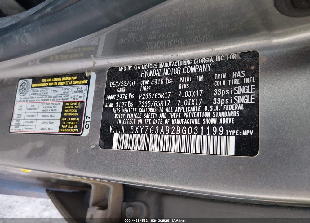 2011 HYUNDAI SANTA FE GLS VIN: 5XYZG3AB2BG031199