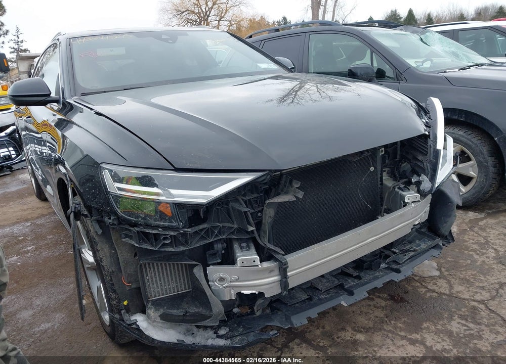 2020 AUDI Q8 PREMIUM PLUS 55 TFSI QUATTRO TIPTRONIC VIN: WA1BVAF19LD008718