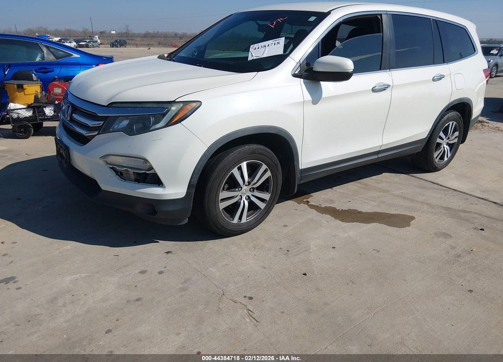 2018 HONDA PILOT EX VIN: 5FNYF5H39JB003401