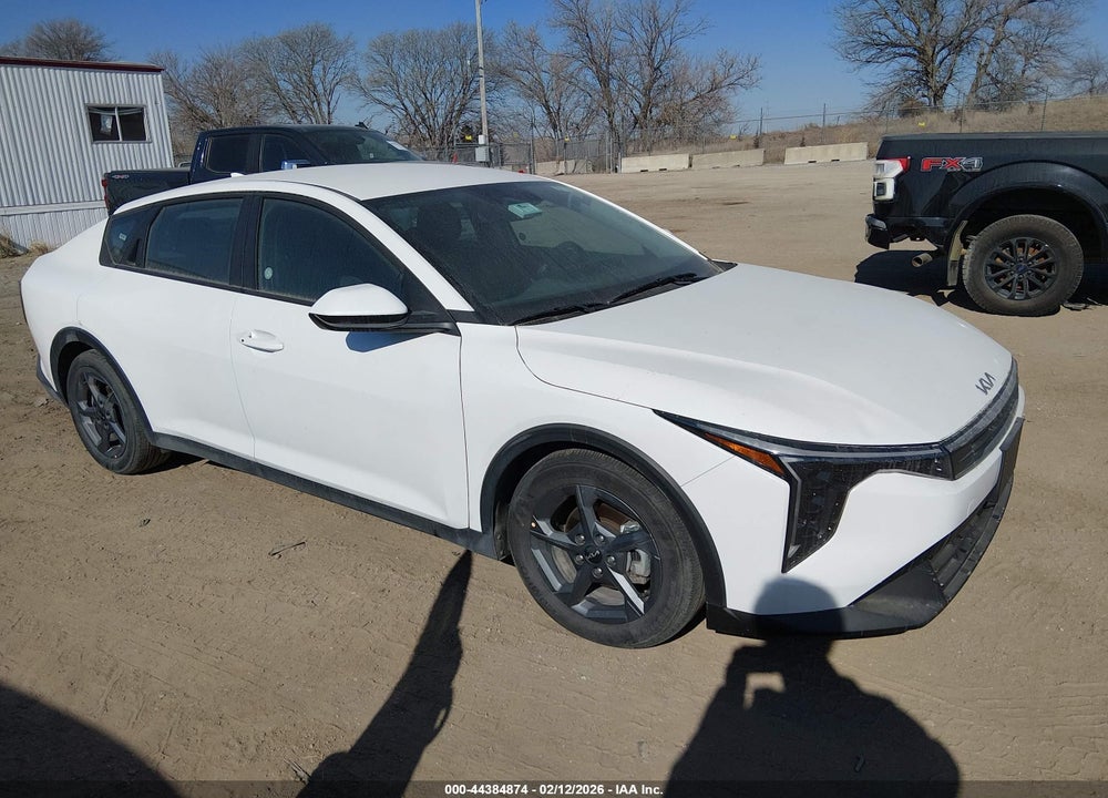 2025 KIA K4 LXS VIN: 3KPFT4DE0SE065035