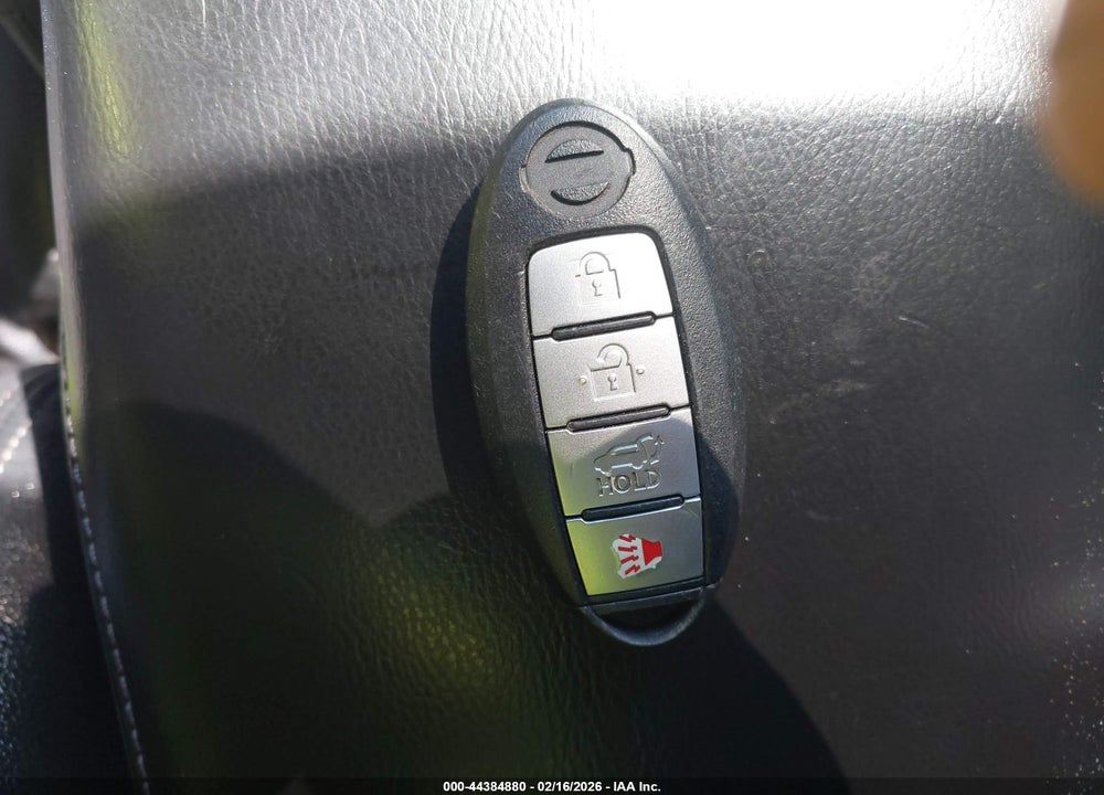 2016 NISSAN ROGUE SL VIN: 5N1AT2MT9GC843078