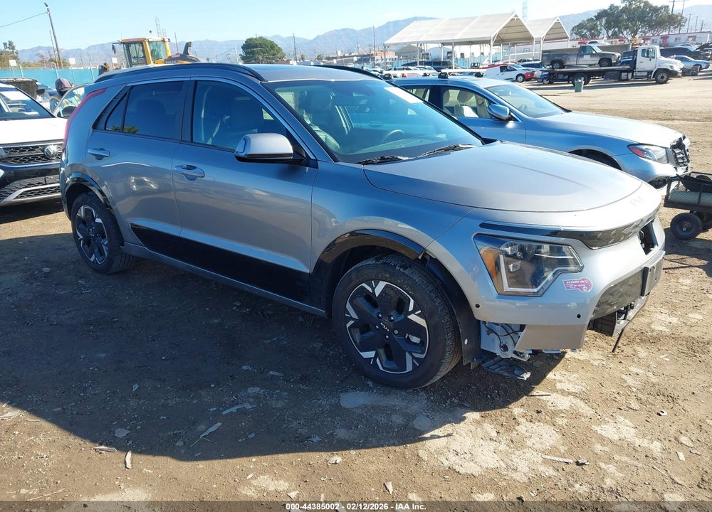 2024 KIA NIRO EV WAVE VIN: KNDCT3L16R5109931