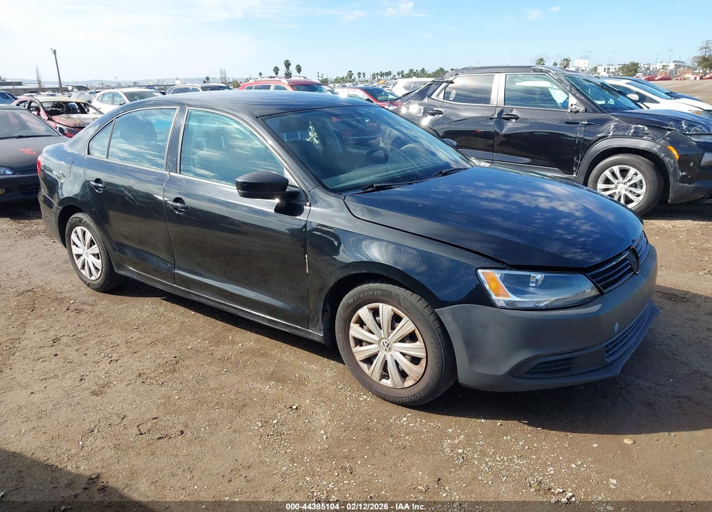 2013 VOLKSWAGEN JETTA 2.0L S VIN: 3VW2K7AJ9DM381625
