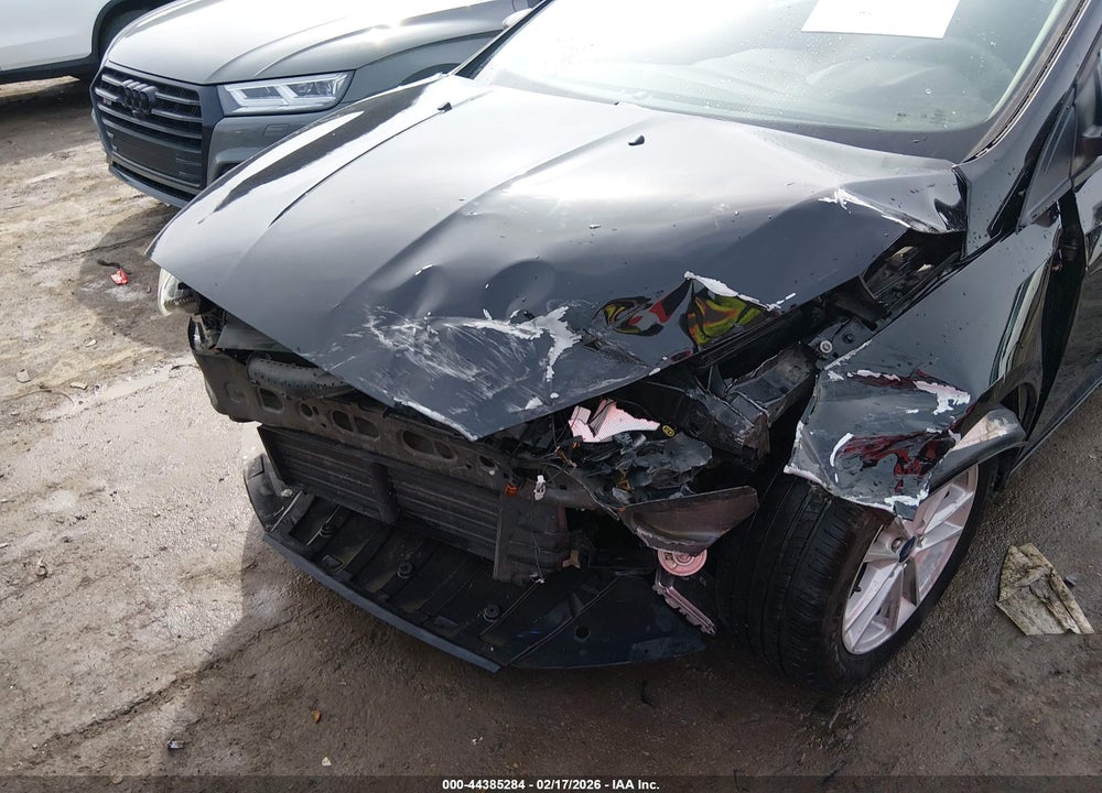 2017 FORD FOCUS SE VIN: 1FADP3F23HL291892