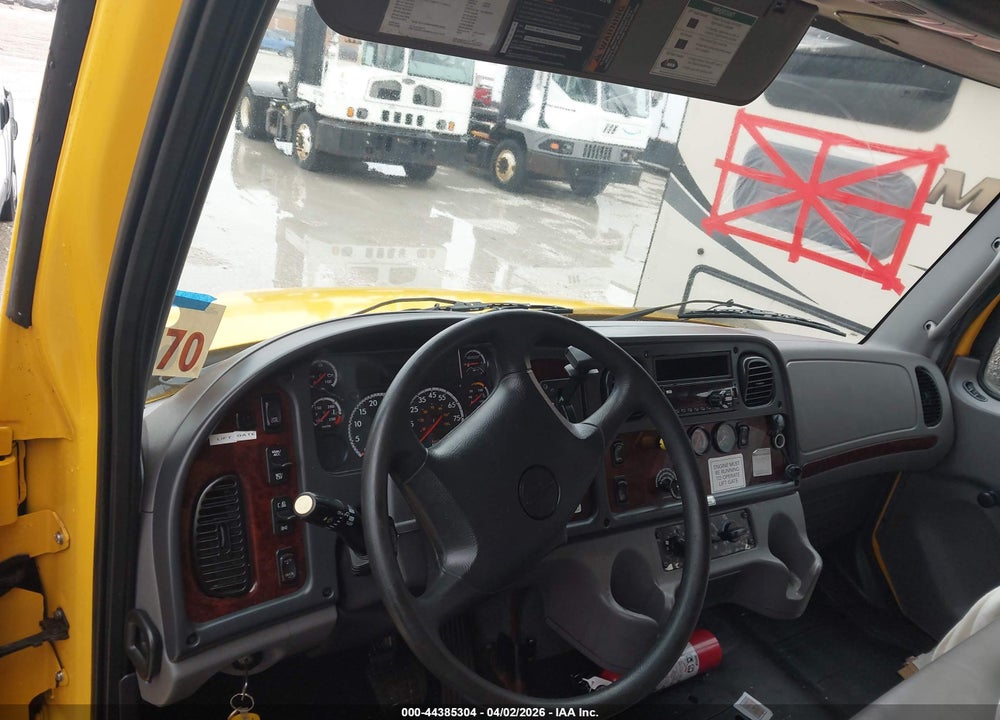 2019 FREIGHTLINER M2 106 VIN: 3ALACWFC8KDKE2304