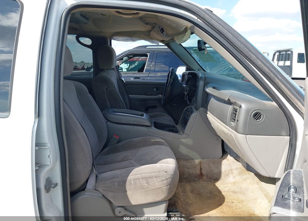 2006 CHEVROLET SUBURBAN 1500 LS VIN: 1GNFK16Z86J151498