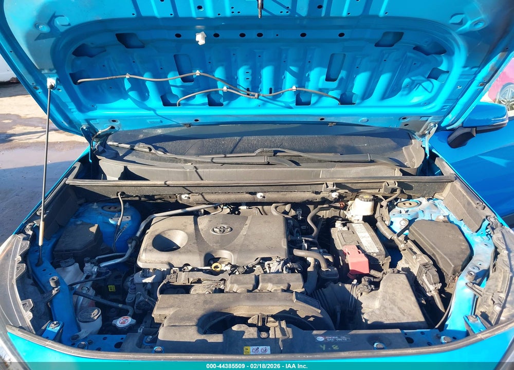 2019 TOYOTA RAV4 XLE VIN: 2T3P1RFV4KW076287