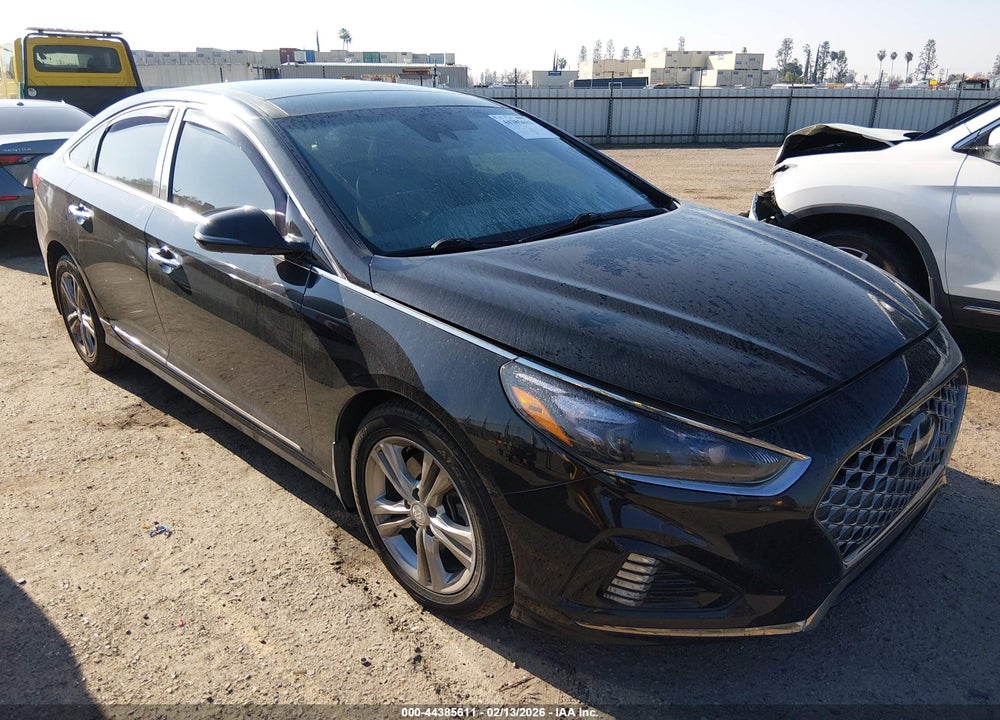 2018 HYUNDAI SONATA LIMITED VIN: 5NPE34AF9JH720506