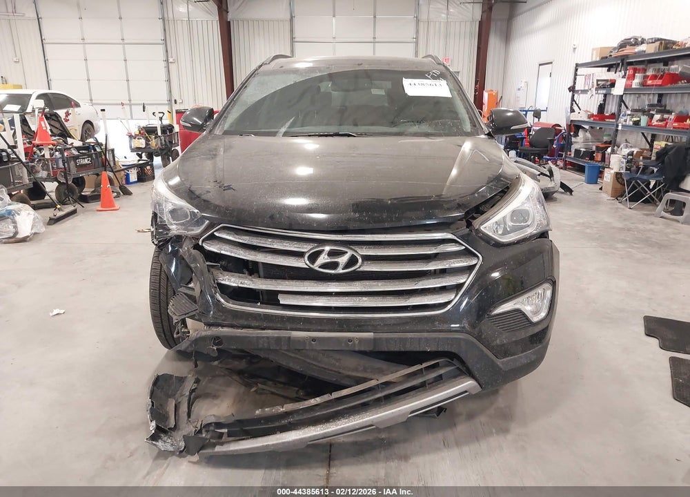 2014 HYUNDAI SANTA FE GLS VIN: KM8SRDHF9EU084135