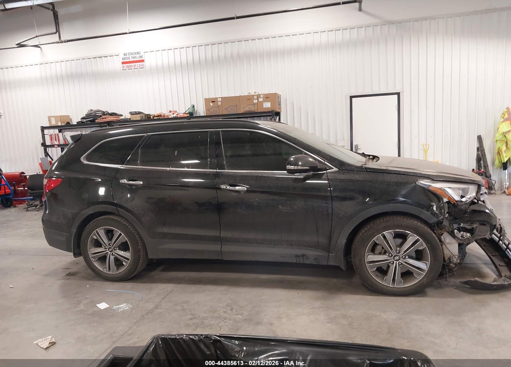 2014 HYUNDAI SANTA FE GLS VIN: KM8SRDHF9EU084135