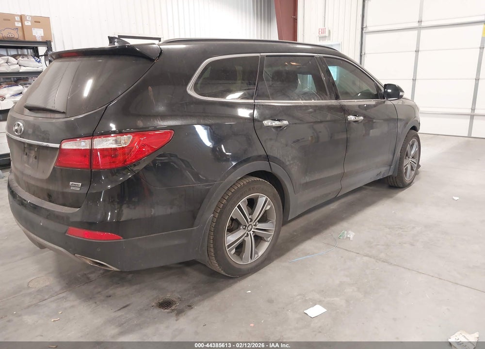 2014 HYUNDAI SANTA FE GLS VIN: KM8SRDHF9EU084135