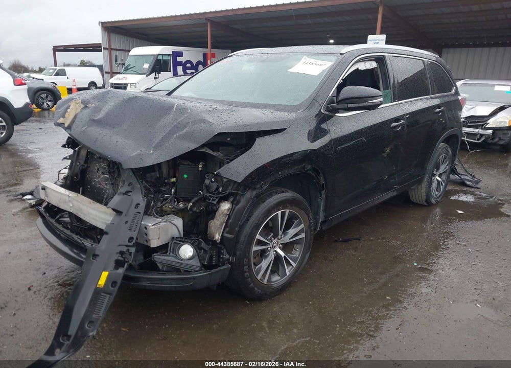 2016 TOYOTA HIGHLANDER XLE V6 VIN: 5TDKKRFH4GS131640