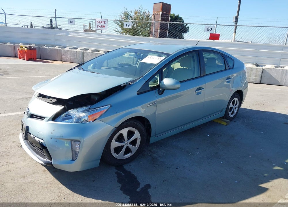 2015 TOYOTA PRIUS TWO VIN: JTDKN3DU5F1894752