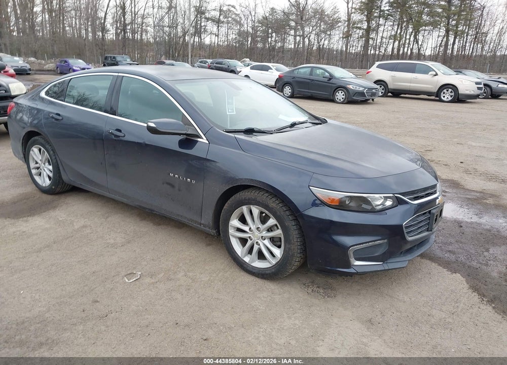 2018 CHEVROLET MALIBU LT VIN: 1G1ZD5ST8JF113928