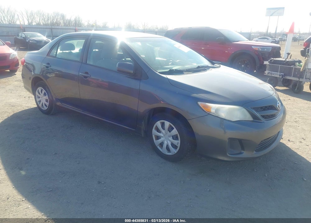 2011 TOYOTA COROLLA LE VIN: 2T1BU4EE2BC549880