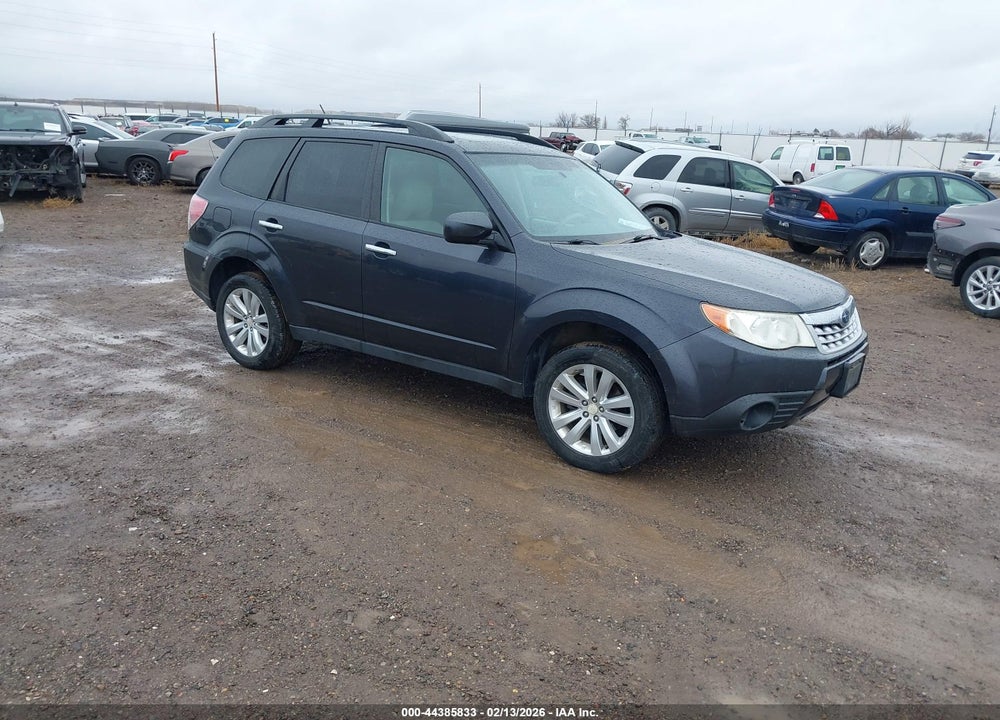 2011 SUBARU FORESTER 2.5X PREMIUM VIN: JF2SHADC0BH751441