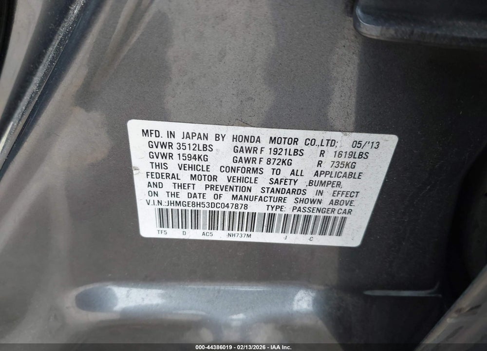 2013 HONDA FIT SPORT VIN: JHMGE8H53DC047878