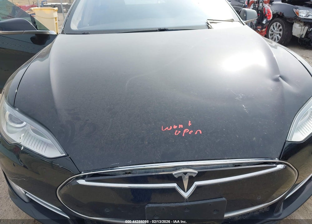 2015 TESLA MODEL S 70D/85D/P85D VIN: 5YJSA1H22FFP80062