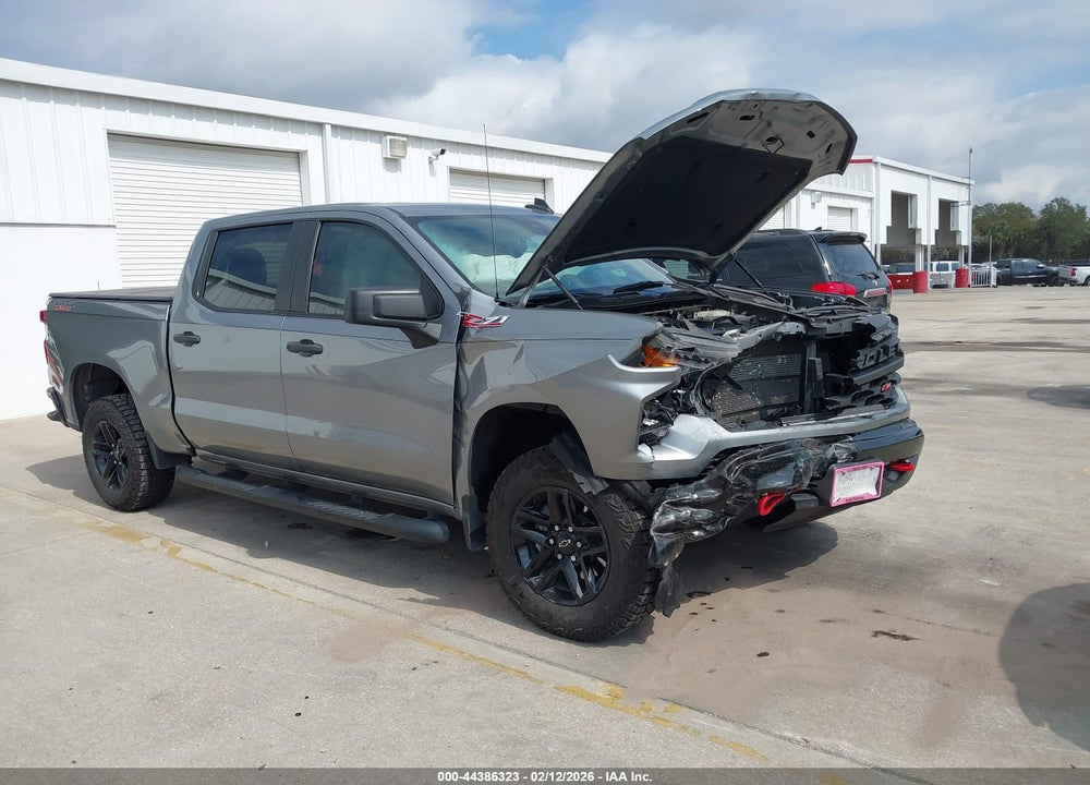 2024 CHEVROLET SILVERADO 1500 4WD  SHORT BED CUSTOM TRAIL BOSS VIN: 3GCUDCED4RG412949