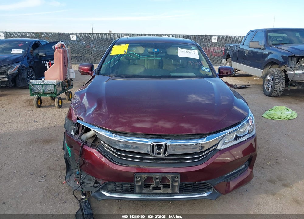 2017 HONDA ACCORD EX-L VIN: 1HGCR2F83HA120443