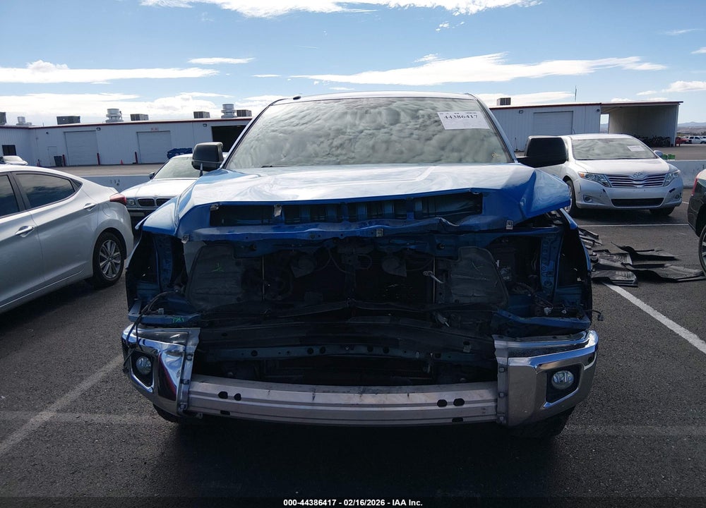 2016 TOYOTA TUNDRA SR5 5.7L V8 VIN: 5TFEW5F17GX211523