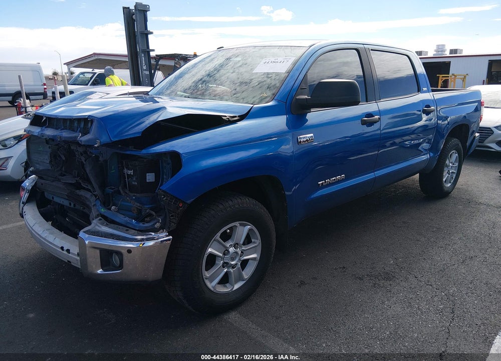 2016 TOYOTA TUNDRA SR5 5.7L V8 VIN: 5TFEW5F17GX211523