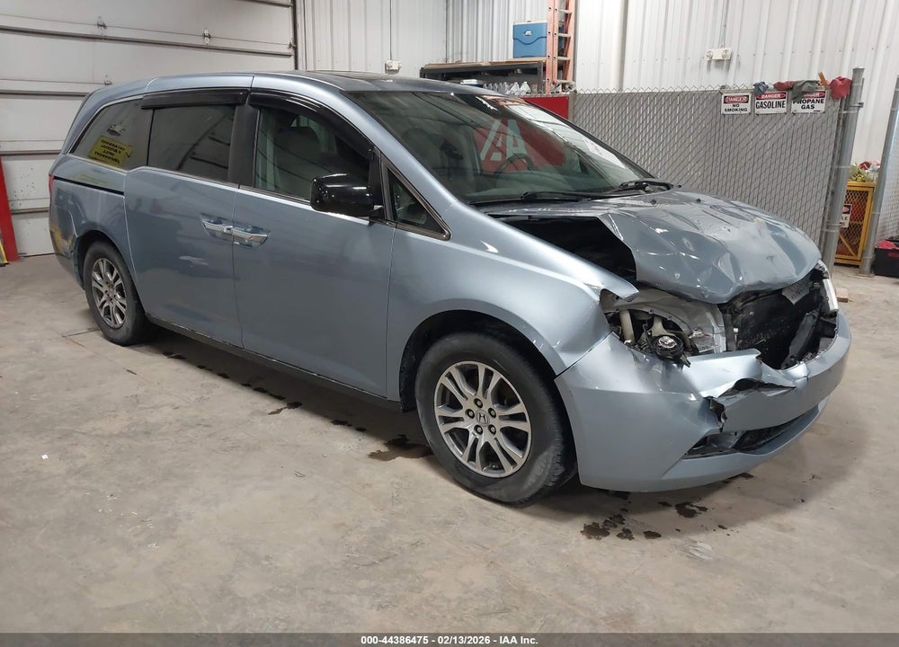 2013 HONDA ODYSSEY EX-L VIN: 5FNRL5H62DB086181