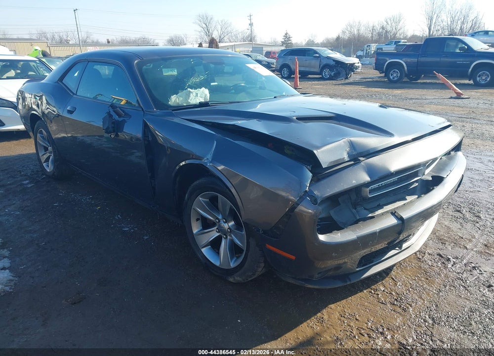 2019 DODGE CHALLENGER SXT VIN: 2C3CDZAGXKH723293