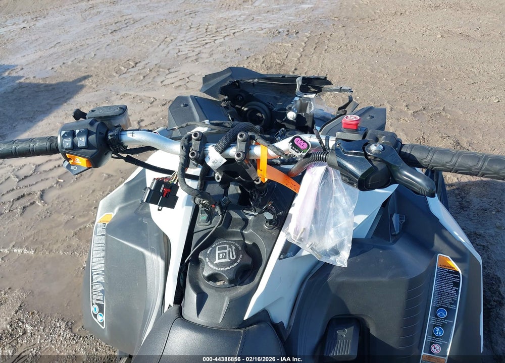 2022 SKI-DOO GRAND TOURING SE VIN: 2BPSEANA0NV000277