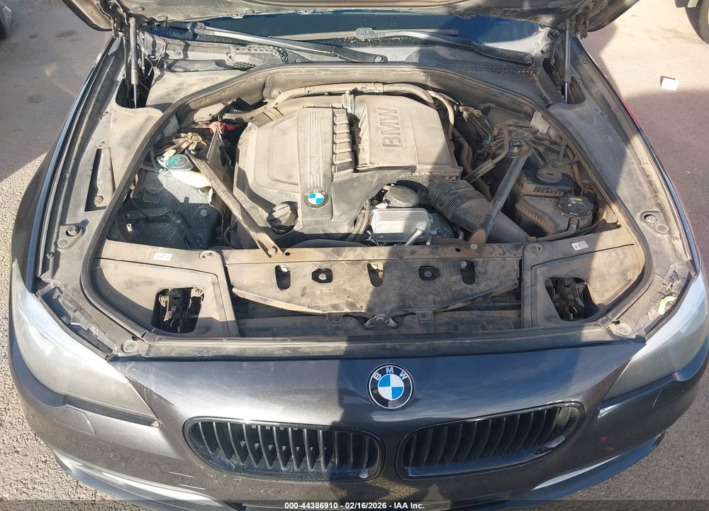 2016 BMW 535I XDRIVE VIN: WBA5B3C53GG258844