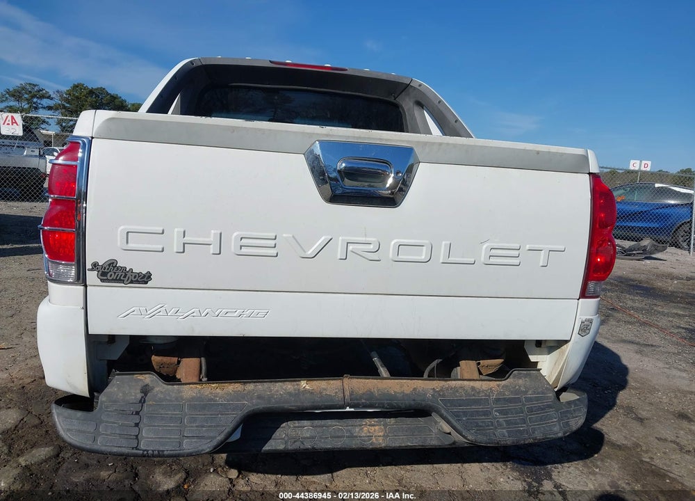 2005 CHEVROLET AVALANCHE 1500 Z66 VIN: 3GNEC12Z55G160464