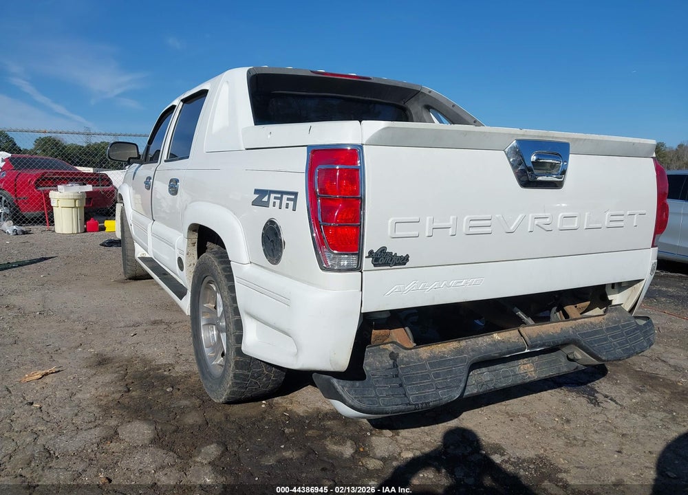 2005 CHEVROLET AVALANCHE 1500 Z66 VIN: 3GNEC12Z55G160464