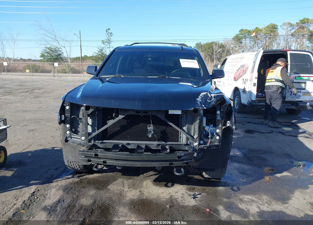 2018 CHEVROLET TAHOE LS VIN: 1GNSCAKC5JR384133