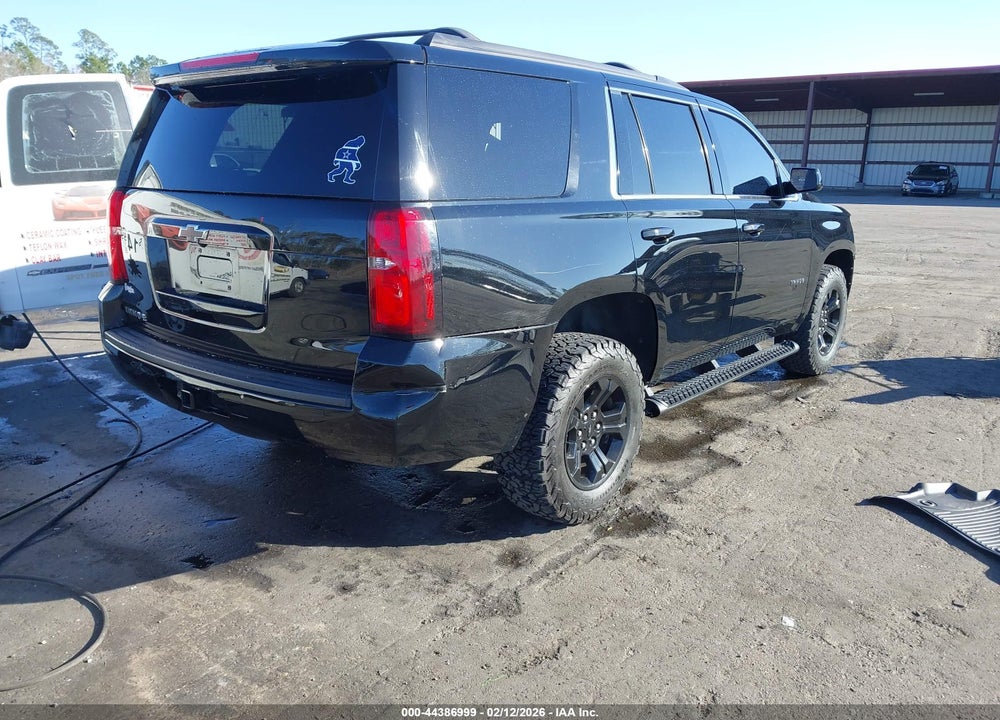 2018 CHEVROLET TAHOE LS VIN: 1GNSCAKC5JR384133