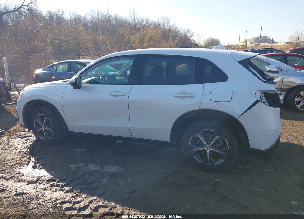 2024 HONDA HR-V AWD EX-L/AWD EX-L W/O BSI VIN: 3CZRZ2H78RM779050