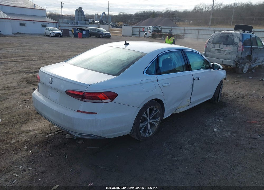 2022 VOLKSWAGEN PASSAT SE VIN: 1VWSA7A32NC003184
