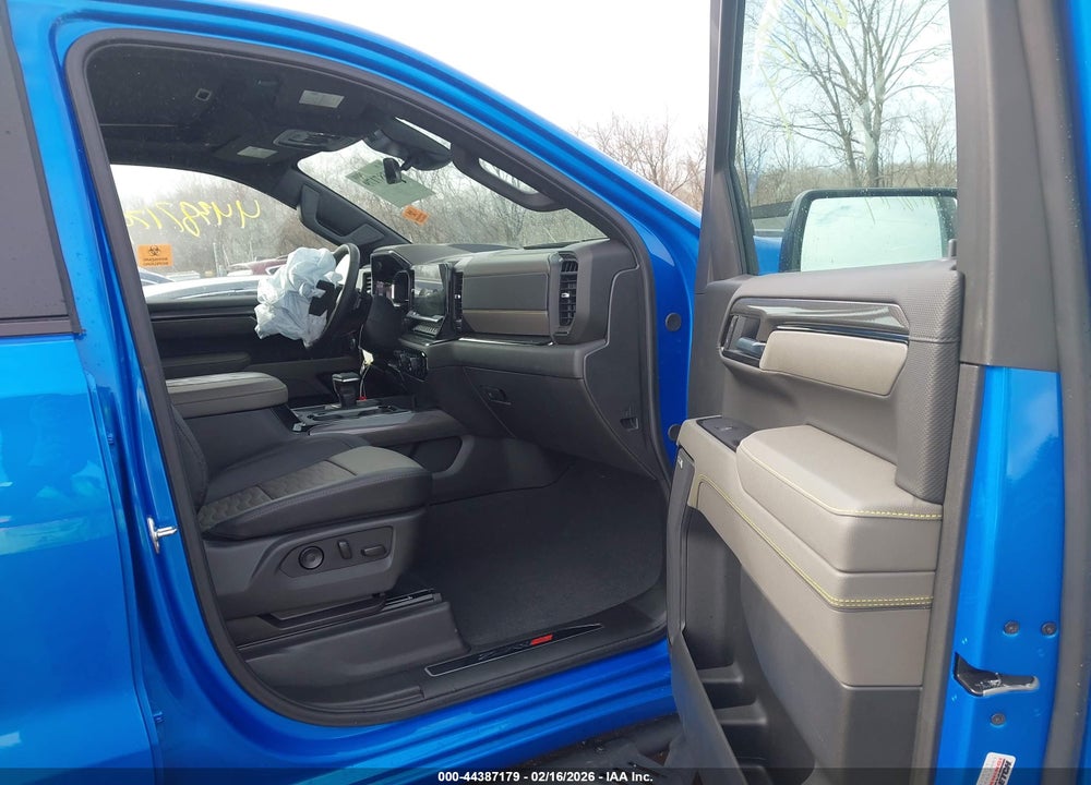 2025 CHEVROLET SILVERADO 1500 4WD  SHORT BED ZR2 VIN: 3GCUKHE8XSG353062