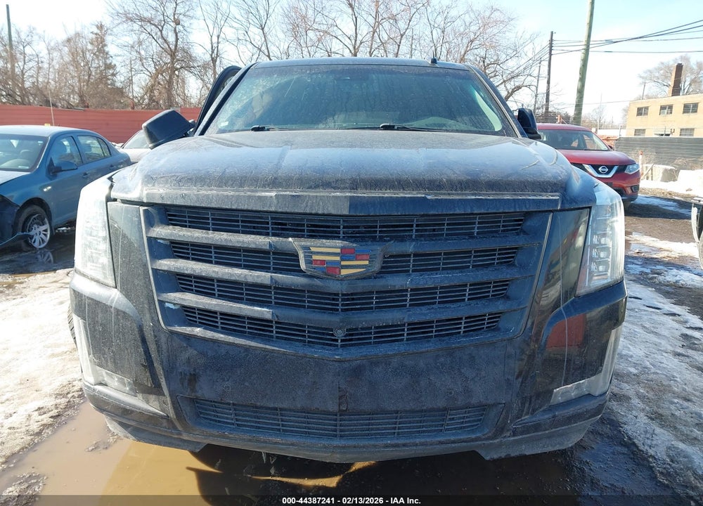 2018 CADILLAC ESCALADE ESV LUXURY VIN: 1GYS4HKJ7JR360472