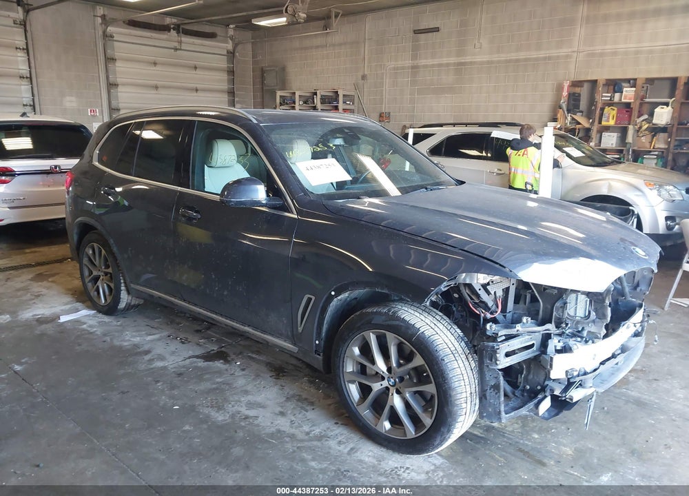 2019 BMW X5 XDRIVE40I VIN: 5UXCR6C55KLL21237