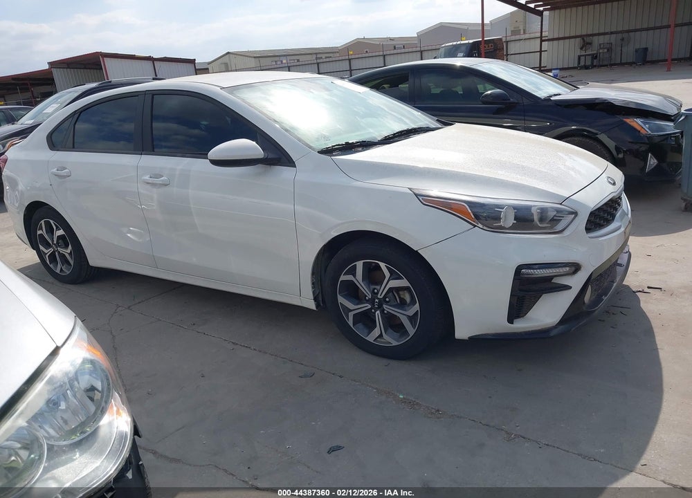 2021 KIA FORTE LXS VIN: 3KPF24AD9ME330892