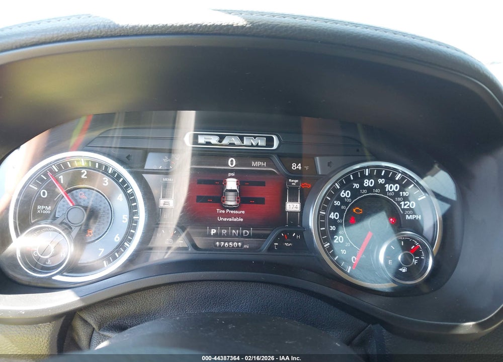 2020 RAM 1500 LAIE  4X4 5'7 BOX VIN: 1C6SRFJT8LN265998